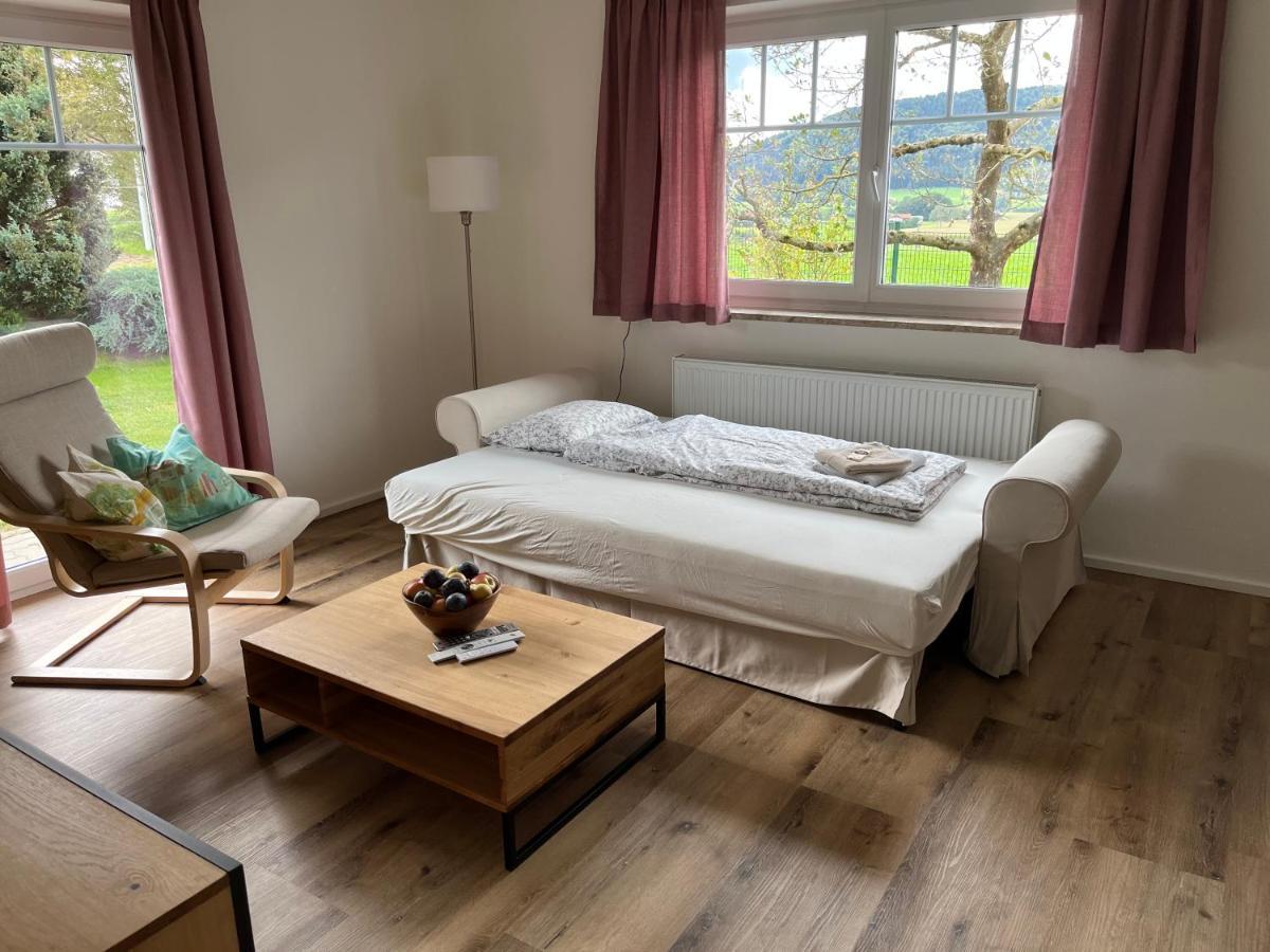 Pferdehof Thomayer Strasswalchen Exterior photo